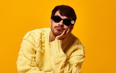 Rex Orange County scores first UK Number One album with ‘Who Cares?’ - www.nme.com - Britain - Sweden - Manchester - county Bryan