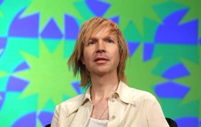 Beck says he’s re-recording early hits ‘Loser’ and ‘Where It’s At’ - www.nme.com - New York - Los Angeles