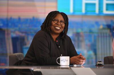 Whoopi Goldberg Presides Over 3-Person Panel On ‘The View’ After COVID, Other Factors Lead To Absences - etcanada.com