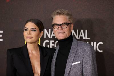 Harry Hamlin Says Sex Life With Lisa Rinna Is Going Great: ‘We’re Still Married’ - etcanada.com