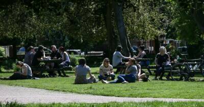 UK weather: Temperatures set to 'surge significantly' over the week as Manchester enjoys sunshine - www.manchestereveningnews.co.uk - Britain - Scotland - London - Manchester - city Belfast