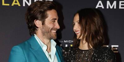 Jake Gyllenhaal & Jeanne Cadieu Make It A Date Night At 'Ambulance' Premiere in Paris - www.justjared.com - France - Los Angeles