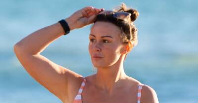 Chanelle Hayes exudes body confidence in bikini on beach after 9st weight loss - www.ok.co.uk - Spain