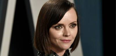 Christina Ricci Returning to Addams Family Universe, Joins Cast of Netflix's 'Wednesday' - www.justjared.com - county Barry