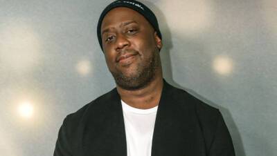 Robert Glasper: 5 Things About Pianist Performing At 2022 Oscars With Travis Barker - hollywoodlife.com - New York - Texas