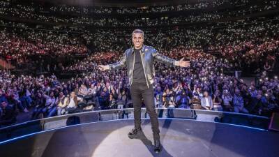 Sebastian Maniscalco Becomes First Stand-Up Comedian to Gift NFTs to Showgoers - variety.com - New York - New York - Chicago - city Brooklyn - New York - Boston - city Newark - county Belmont