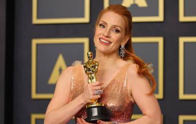 Jessica Chastain gives moving Oscars speech on suicide and discrimination - www.nme.com - USA