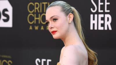 Elle Fanning on Losing Herself While Portraying Michelle Carter in 'Girl From Plainville' (Exclusive) - www.etonline.com - Florida - county Carter - city Savannah, Georgia