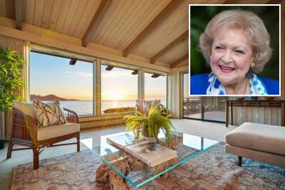 Betty White’s beloved California home she built with husband asks $8M - nypost.com - Los Angeles - California - city Carmel