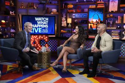 Andy Cohen And Joe Gorga Hilariously Get Hit On By Mother-Daughter Pair - etcanada.com - New Jersey - county Anderson - county Cooper