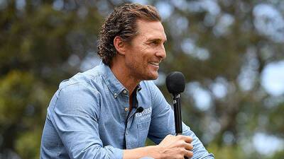 Matthew McConaughey Claps Back At Hair Transplant Speculation Reveals Secret To Regrowth - hollywoodlife.com - Jamaica
