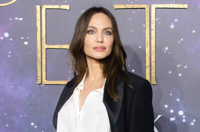Angelina Jolie Defends The Rights Of Refugees Globally As Ukrainians Flee Their Country - etcanada.com - Ukraine - Russia - Cambodia - Burma