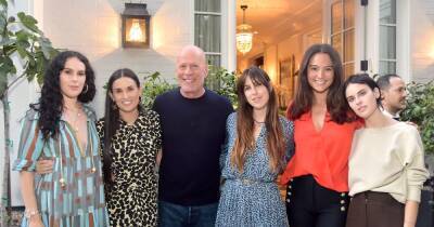 Inside Bruce Willis' 'blended family' after shock Aphasia diagnosis - www.ok.co.uk