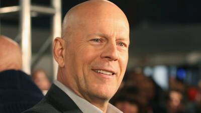 Bruce Willis displayed cognitive issues, memory loss on movie sets prior to aphasia announcement: filmmakers - www.foxnews.com - Los Angeles