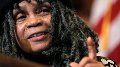 Poet Sonia Sanchez to receive Edwin MacDowell Medal - abcnews.go.com - New York - city Sanchez - state New Hampshire - county Morrison