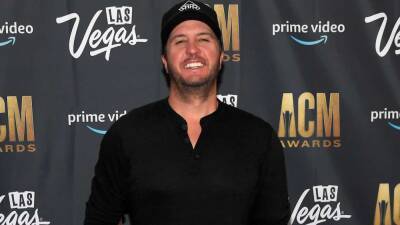 Luke Bryan Says He Went to Katy Perry's Las Vegas Show So She Would Go See His (Exclusive) - www.etonline.com - USA - Las Vegas - city Sin
