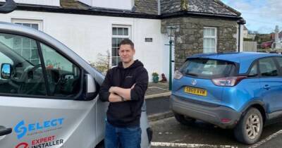 Dumfries electrician installs free smoke alarm system for vulnerable Borgue resident - www.dailyrecord.co.uk - Scotland - county Keith