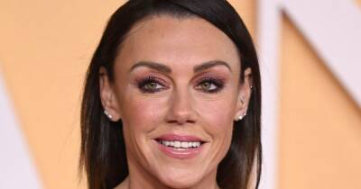 Michelle Heaton heads to the hair salon and leaves with a blunt bob and ‘new lips’ - www.ok.co.uk