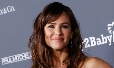 Jennifer Garner shares picture from family reunion with her parents - hellomagazine.com - state West Virginia - Charleston, state West Virginia