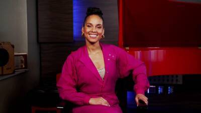 Alicia Keys on the Secret to Her and Swizz Beatz' Marriage and New Book 'Girl on Fire' (Exclusive) - www.etonline.com - Egypt
