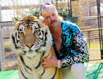 ‘Tiger King’ Star Joe Exotic Files For Divorce From Dillon Passage - etcanada.com