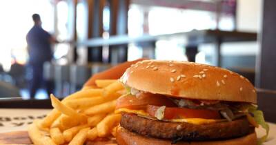 Campaigner Jack Munroe creates new McDonald’s burger that ‘needs to be on the menu’ - www.manchestereveningnews.co.uk - Beyond