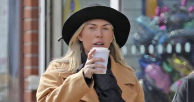 Pregnant Frankie Essex looks stylish on day out ahead of twin's birth – after revealing gender - www.ok.co.uk