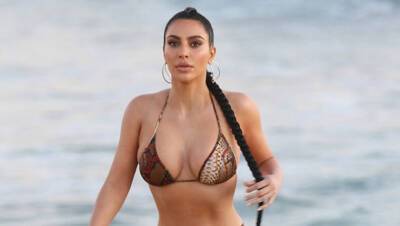 Kim Kardashian Rocks Hot Pink Bikini Top Short Shorts In Hawaii: ‘Aloha’ - hollywoodlife.com - Hawaii