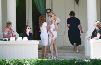 Brooklyn Beckham And Nicola Peltz Step Out At Day After Wedding Brunch - etcanada.com - Florida - county Palm Beach