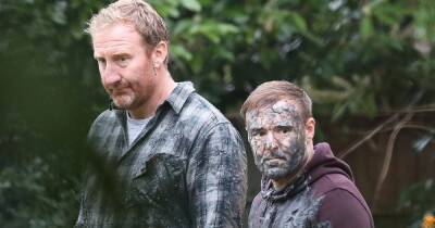 Tyrone plays dirty in ITV Corrie drama as mechanic and love rival Phill fight in wet cement - www.manchestereveningnews.co.uk
