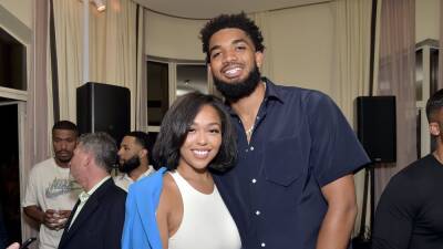 Jordyn Woods Pays Tribute to Karl-Anthony Towns' Late Mom After Minnesota Timberwolves Game Win - www.etonline.com - Minnesota - county Woods - city Karl-Anthony