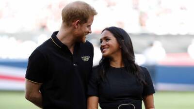 Prince Harry and Meghan Markle Meet With Queen Elizabeth at Windsor Castle Ahead of Invictus Games - www.etonline.com - London - USA - Netherlands - city Hague, Netherlands