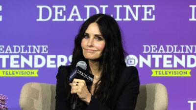 Courteney Cox's 17-Year-Old Daughter Wants Her Mom to Please Stop Dancing on Social Media - www.glamour.com
