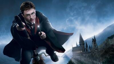 Save $114 On the Complete 4K 'Harry Potter' Collection - www.etonline.com