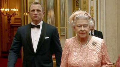 Queen Elizabeth Kept That James Bond Olympics Stunt a Secret From the Royal Family - thewrap.com - USA