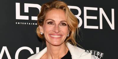 Julia Roberts Explains Why She Hasn't Made a Rom-Com In 20 Years - www.justjared.com - New York