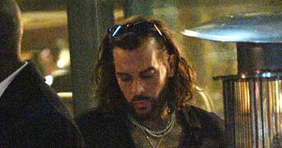 Pete Wicks and Paul Hollywood's ex leave posh eatery as they're spotted 'chatting' - www.ok.co.uk - USA