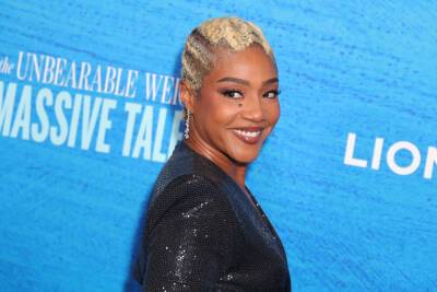 Tiffany Haddish Gets Her Glutes Workout In While Renovating Her Best Friend’s Home On ‘Celebrity IOU’ - etcanada.com - Canada
