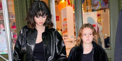 Selena Gomez Spends Time Making Slime With Sister Gracie Teefey in NYC - www.justjared.com - New York