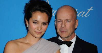 Bruce Willis’ wife ‘trying to keep it together’ following aphasia diagnosis - www.msn.com
