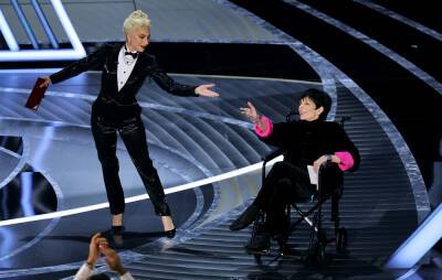 Liza Minnelli “forced” to appear in wheelchair at Oscars, friend claims - www.nme.com