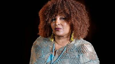 Pam Grier covers ‘everything’ in a new podcast of her career - abcnews.go.com - state New Mexico
