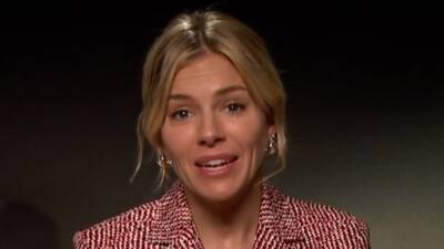 Sienna Miller on Revisiting Intense Moments With the Tabloids for 'Anatomy of a Scandal' (Exclusive) - www.etonline.com