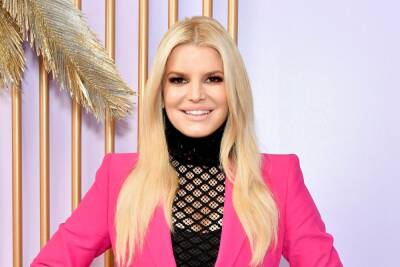 Jessica Simpson Reveals She Has ‘No Working Credit Card’ After Buying Back Her Fashion Brand - etcanada.com