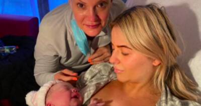 Scots mum who gave birth without dad who 'slept in' thanks midwife who took first photos of newborn - www.dailyrecord.co.uk - Scotland - city Hamilton