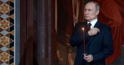 Putin fuels Parkinson's rumours after appearing 'unsteady and fidgeting' at event - www.dailyrecord.co.uk - Ukraine - Russia - city Moscow - city Mariupol