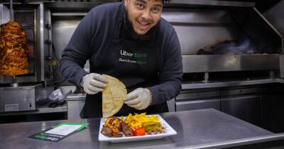 Uber Eats to provide free meals for delivery drivers for Ramadan - www.manchestereveningnews.co.uk - Britain - Manchester