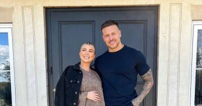 Olivia and Alex Bowen share first look at gorgeous gender neutral baby nursery - www.ok.co.uk