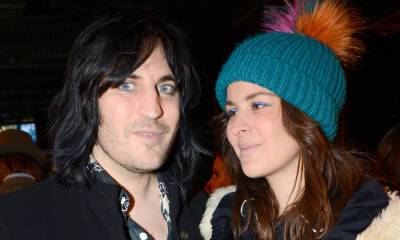 Bake Off star Noel Fielding stuns fans with incredibly rare picture of his daughters - hellomagazine.com - Britain