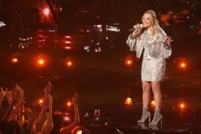 ‘American Idol’ Finalist HunterGirl Works Dolly Parton’s ‘9 To 5’ All The Way To The Top 10 - etcanada.com - USA - Tennessee